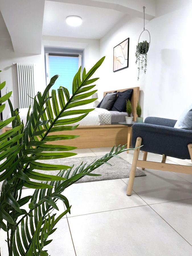 The Hidden Studio; Comfy & Close To The Lake Lugano Exterior photo