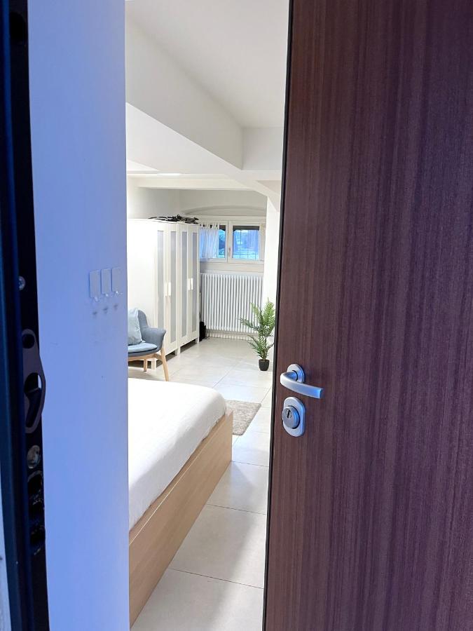 The Hidden Studio; Comfy & Close To The Lake Lugano Exterior photo