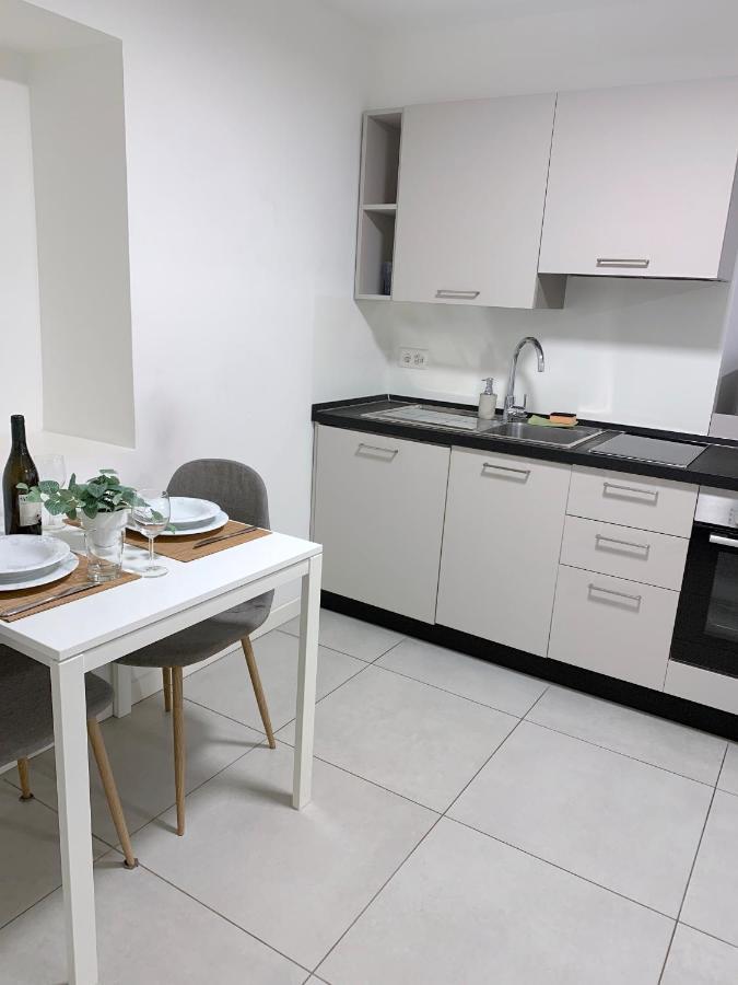 The Hidden Studio; Comfy & Close To The Lake Lugano Exterior photo